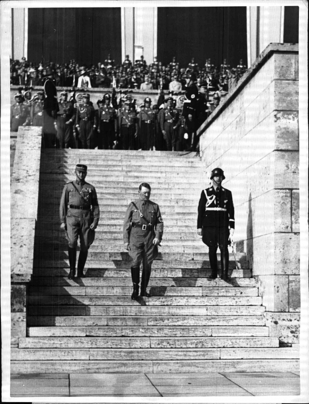 Adolf Hitler, Viktor Lutze and Heinrich Himmler on their way to the remembrance ceremony at the Reichsparteitag 1938